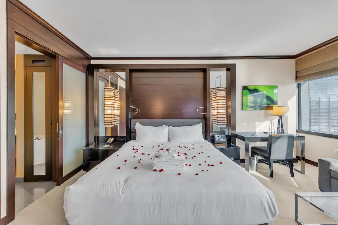 Vdara Beautiful Suite On 22Nd Flr Free Valet Parking Las Vegas United States