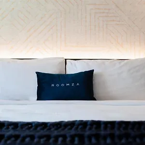 roomza-times-square-at-pestana-cr7.us-newyorkcity.com/